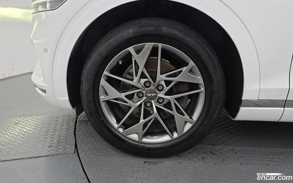 Genesis GV70 2.5T 2WD 2022 — thumbnail 5