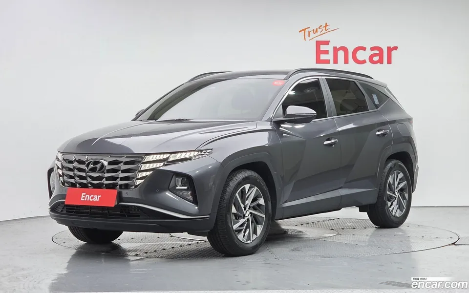 Hyundai Tucson 1.6 2WD 2023 — photo 1, buy with delivery to Moscow