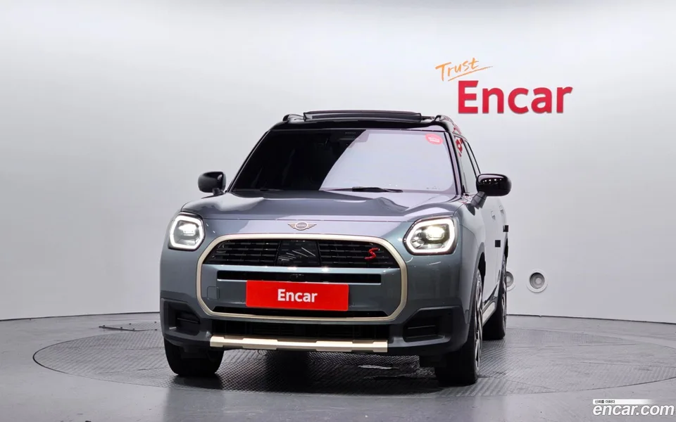 MINI Cooper S Countryman ALL4 2024 — thumbnail 3