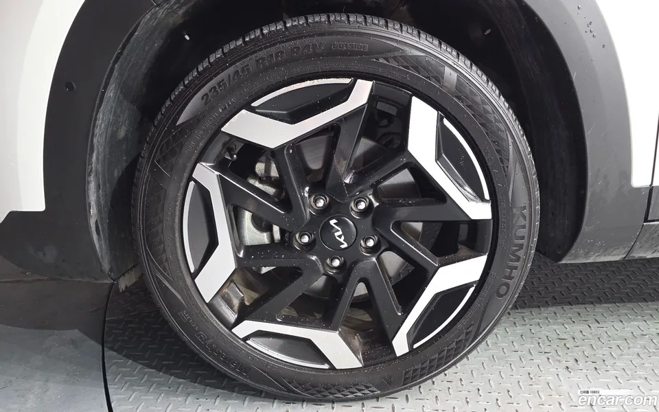 Kia Seltos 1.6 2WD 2024 — миниатюра 2