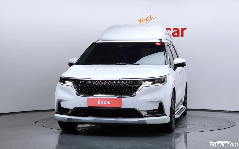 Kia Carnival 9 2022 — thumbnail 3