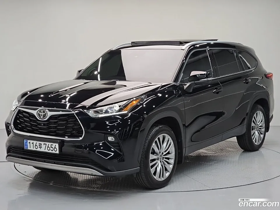 Toyota 4 2.5 4WD 2025 — photo 1, buy with delivery to Moscow