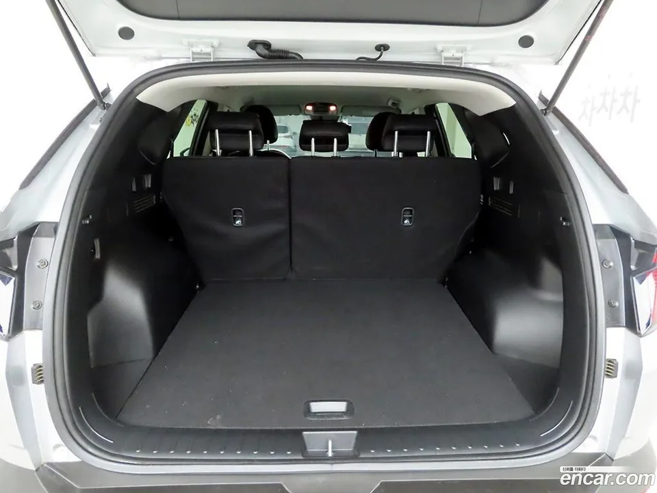 Hyundai Tucson 1.6 4WD 2023 — thumbnail 2