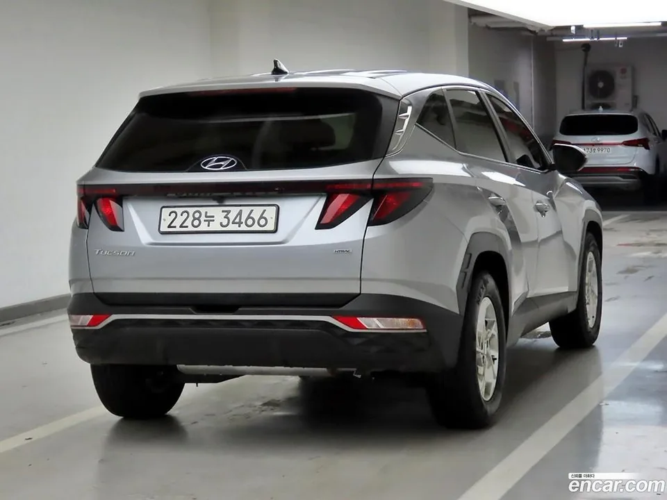 Hyundai Tucson 1.6 4WD 2023 — thumbnail 4