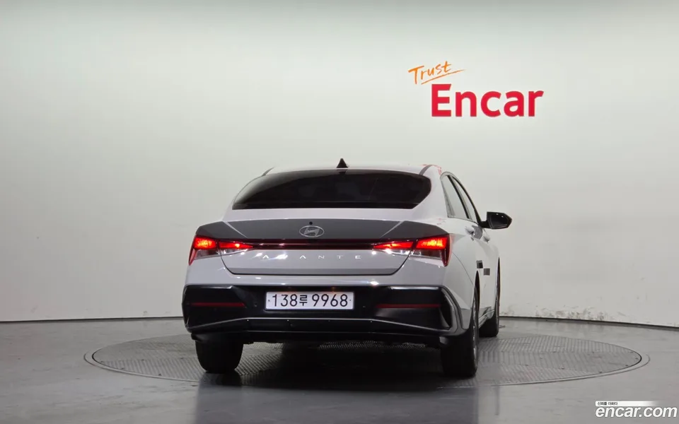 Hyundai Avante CN7 1.6 2023 — thumbnail 4