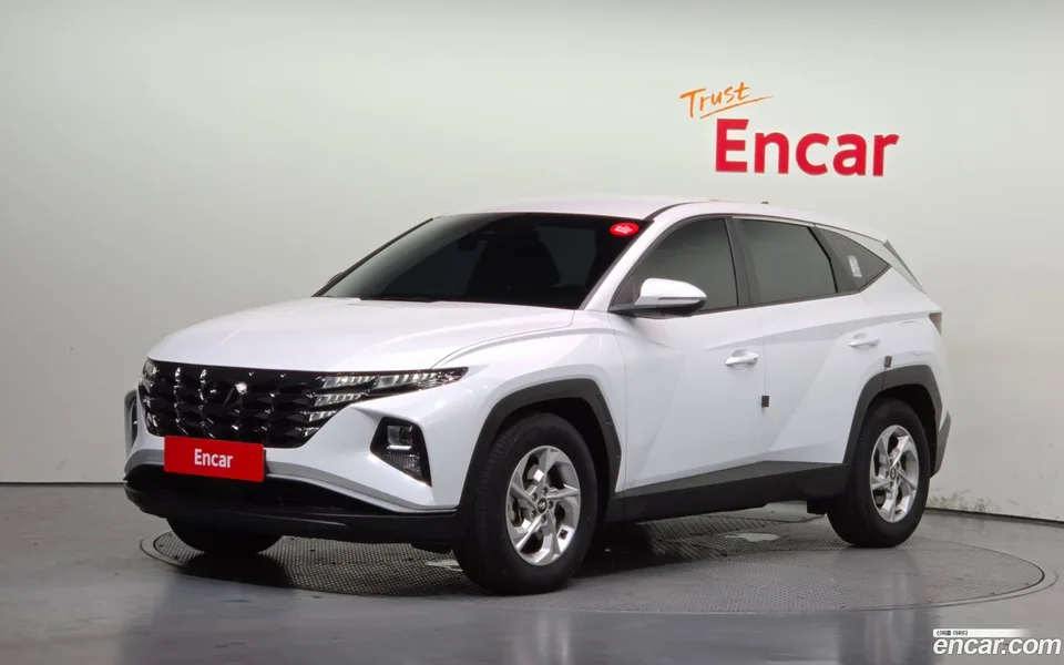Hyundai Tucson 2.0 2WD 2022 — фото 1, купить с доставкой в Москву