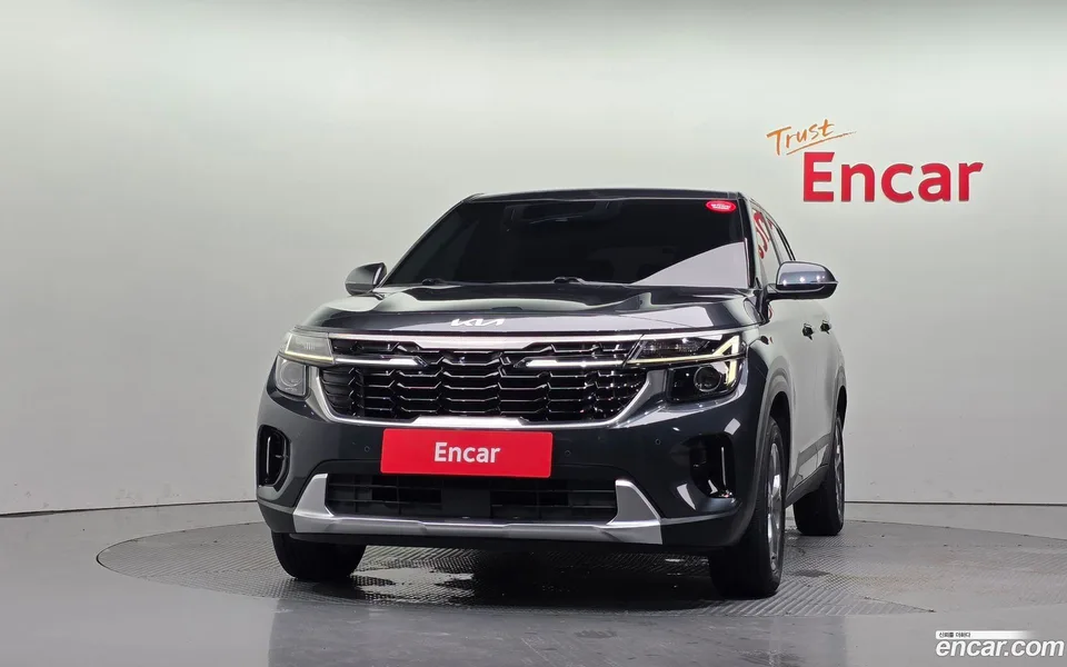 Kia Seltos 2.0 4WD 2023 — thumbnail 3