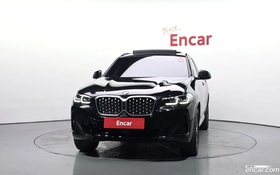 BMW X4 xDrive20i M 2023 — миниатюра 3
