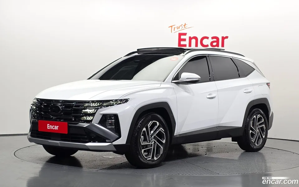 Hyundai Tucson NX4 1.6 2WD 2024 — photo 1, buy with delivery to Moscow