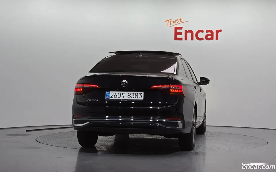 Volkswagen Jetta 1.5 TSI 2023 — thumbnail 4