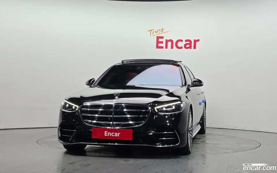 Mercedes-Benz S-Class S500L 4MATIC 2023 — thumbnail 3