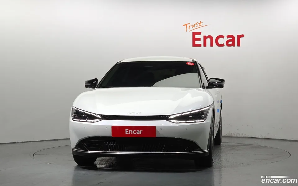 Kia EV6 2024 — thumbnail 3