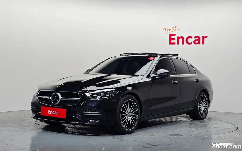 Mercedes-Benz C-Class C300 4MATIC 2023 — photo 1, buy with delivery to Moscow