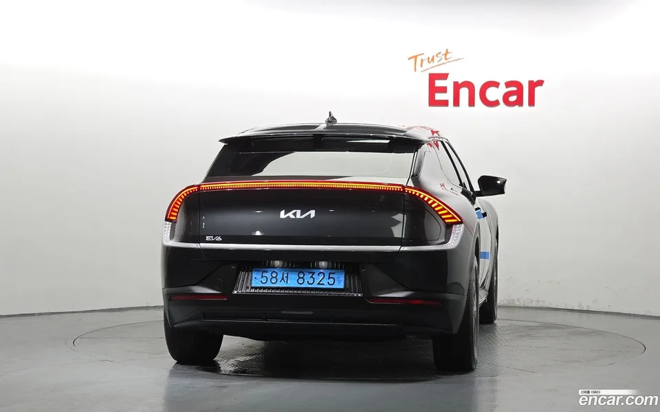 Kia EV6 2024 — thumbnail 4
