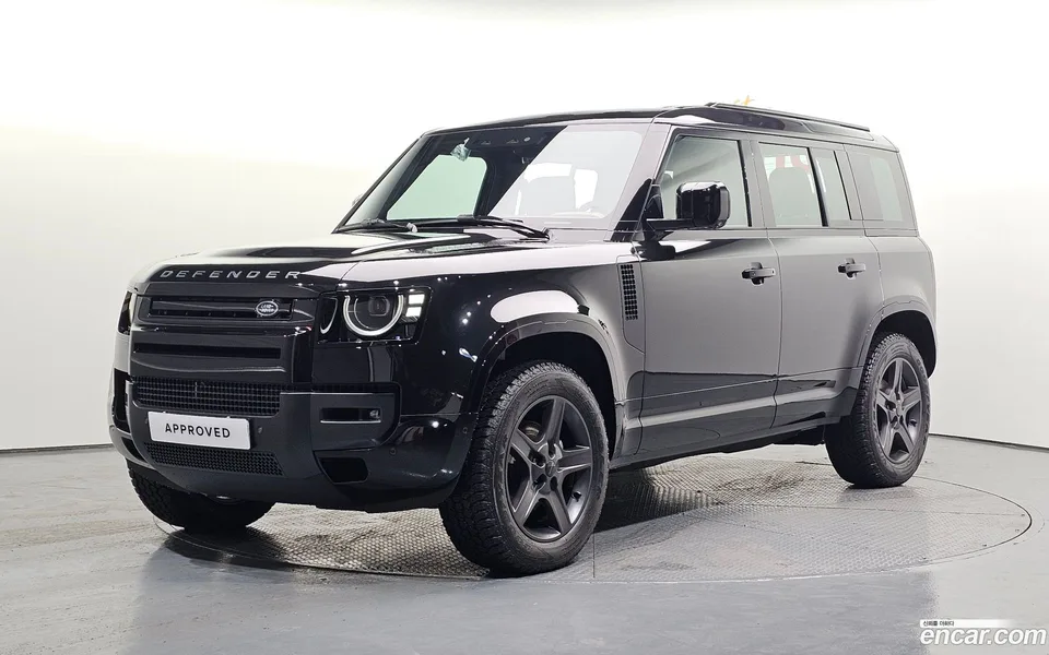 Land Rover Defender 110 D250 X- SE 2026 — photo 1, buy with delivery to Moscow