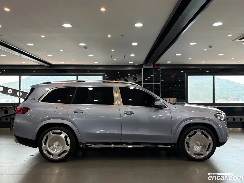 Mercedes-Benz GLS-Class GLS600 4MATIC 2026 — thumbnail 4