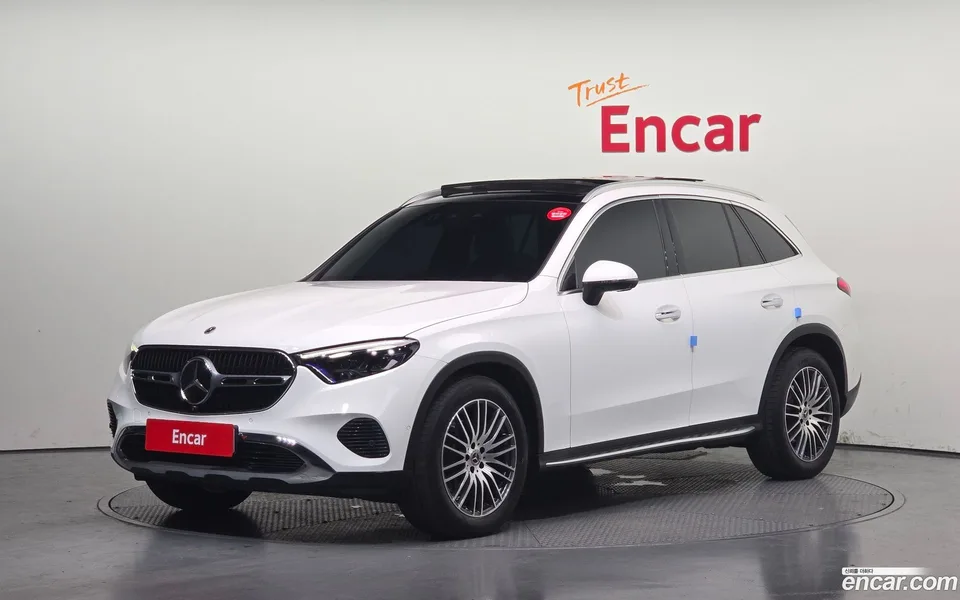 Mercedes-Benz GLC-Class GLC220 d 4MATIC 2023 — photo 1, buy with delivery to Moscow