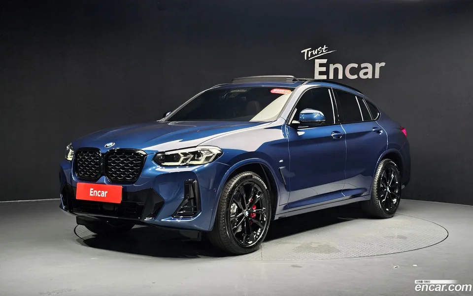 BMW X4 xDrive20i M 2025 — фото 1, купить с доставкой в Москву