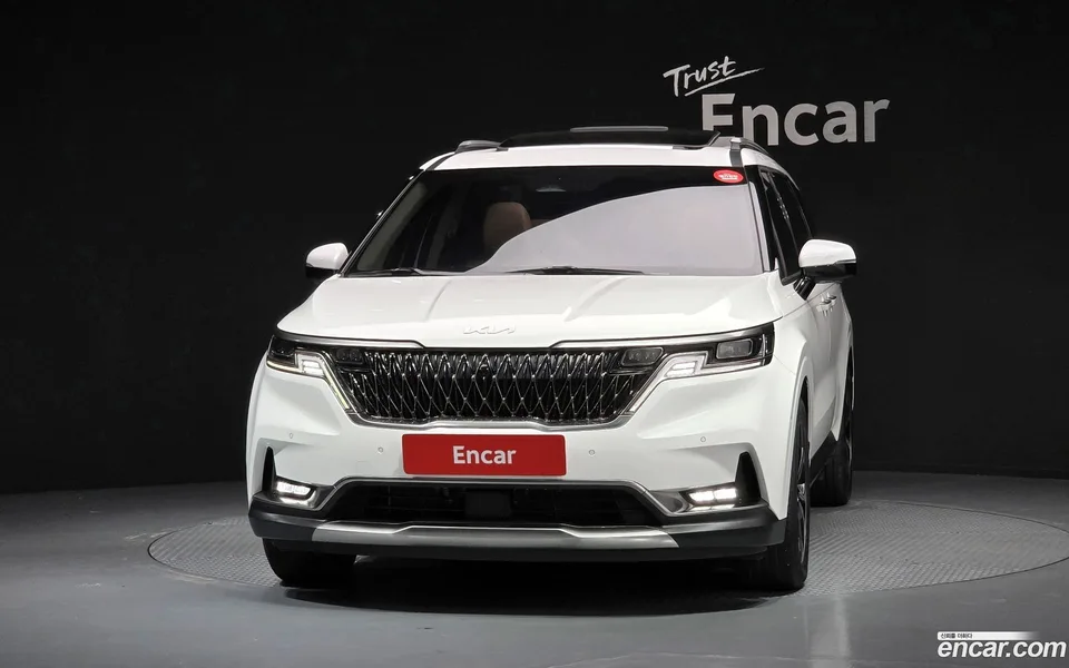 Kia Carnival 9 2022 — thumbnail 3