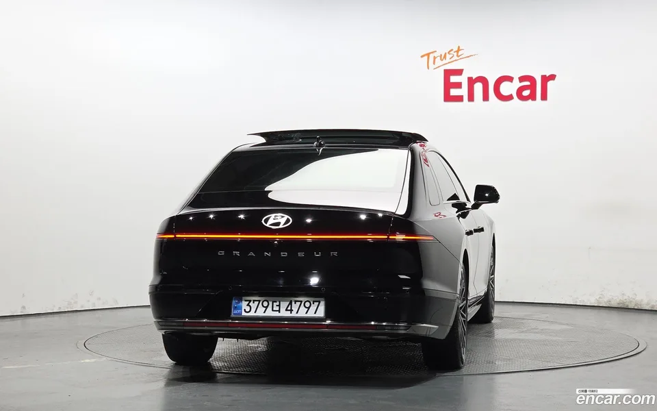 Hyundai Grandeur 3.5 4WD 2023 — thumbnail 4