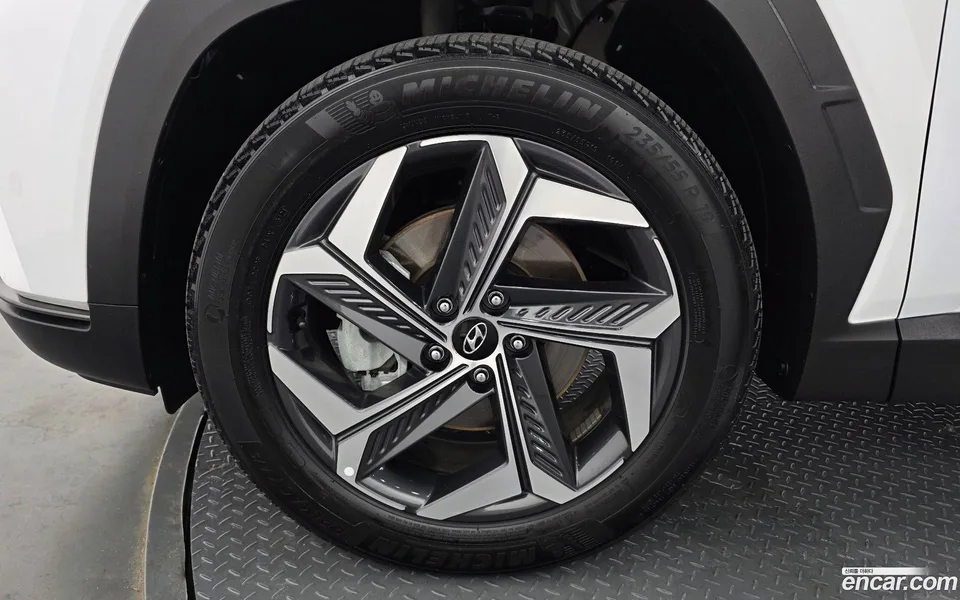 Hyundai Tucson 1.6 2WD 2022 — thumbnail 2