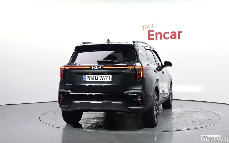 Kia Seltos 1.6 2WD 2023 — thumbnail 4