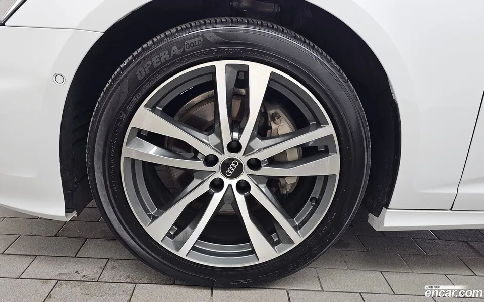 Audi A6 45 TFSI 2022 — thumbnail 5