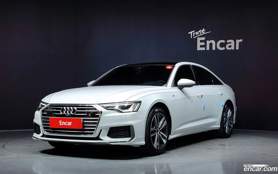 Audi A6 45 TFSI 2022 — photo 1, buy with delivery to Moscow
