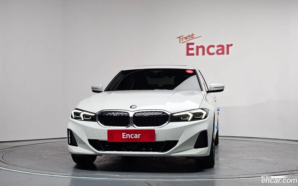 BMW 3 Series 320d 2025 — thumbnail 3