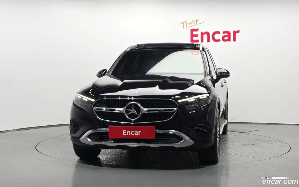 Mercedes-Benz GLC-Class GLC220 d 4MATIC 2023 — thumbnail 3