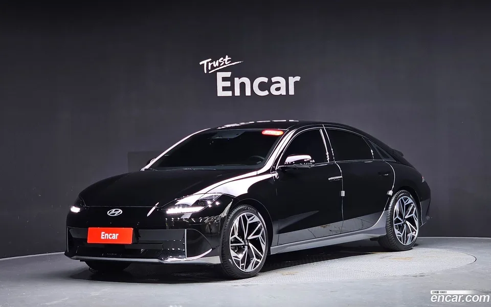 Hyundai Ioniq 6 AWD 2023 — photo 1, buy with delivery to Moscow