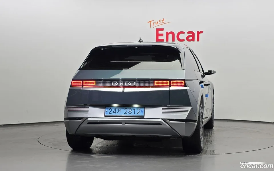 Hyundai Ioniq 5 2024 — миниатюра 4