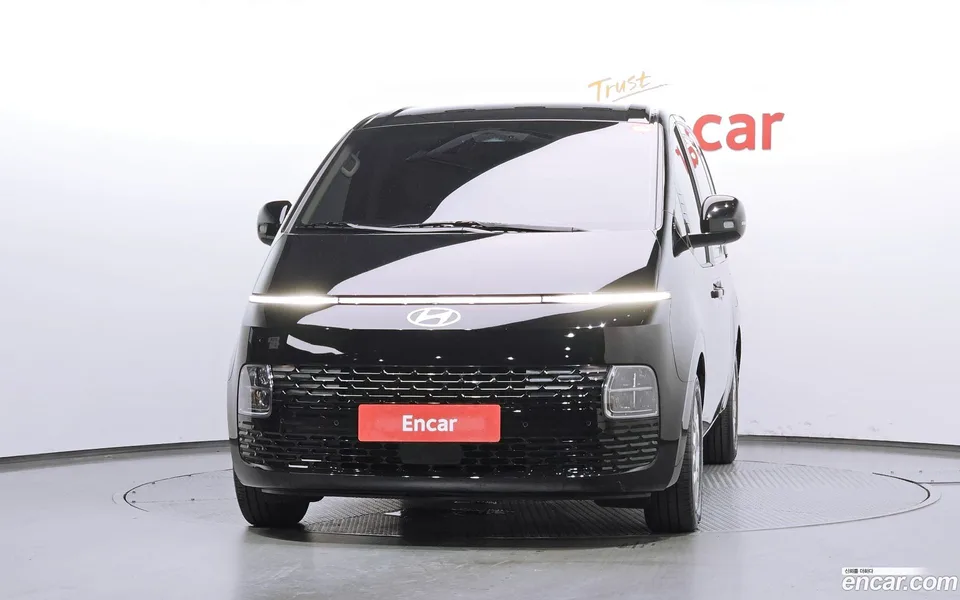 Hyundai Staria L3.5 3 2024 — thumbnail 3