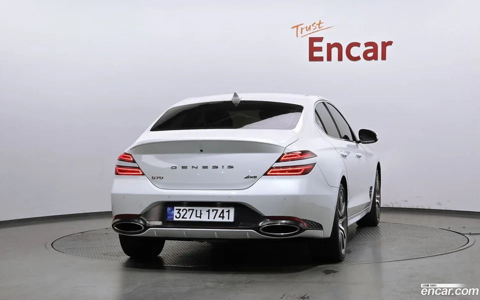 Genesis G70 3.3T 4WD 2023 — миниатюра 4