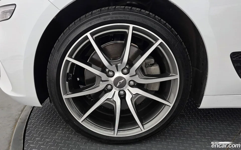 Genesis G70 3.3T 4WD 2023 — миниатюра 5