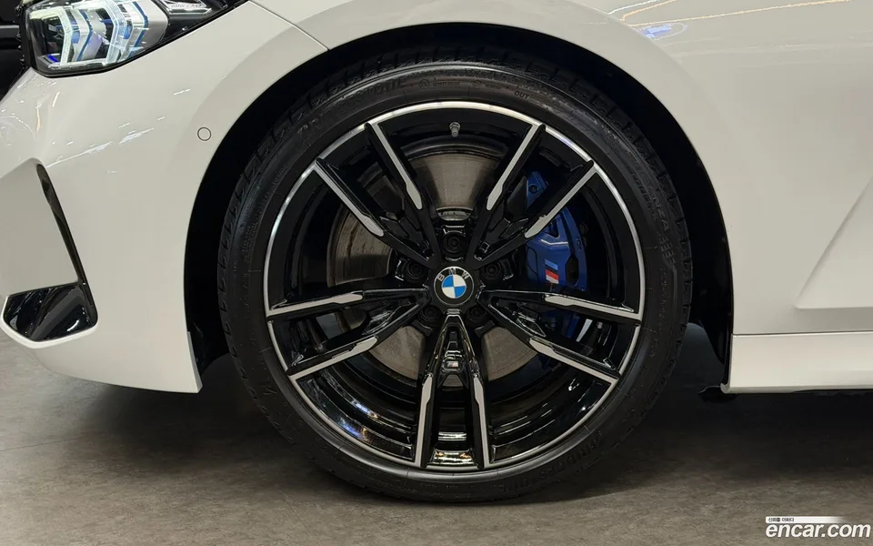BMW 3 Series M340i 2023 — thumbnail 5