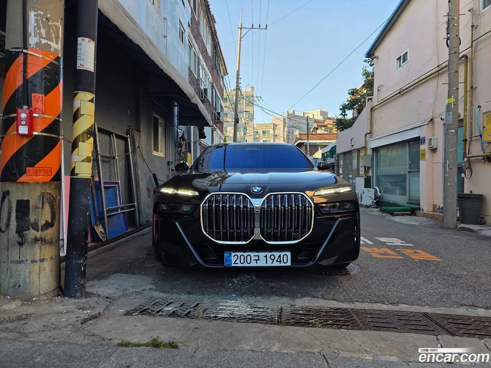 BMW 7 Series 740d xDrive M 2026 — photo 1, buy with delivery to Moscow