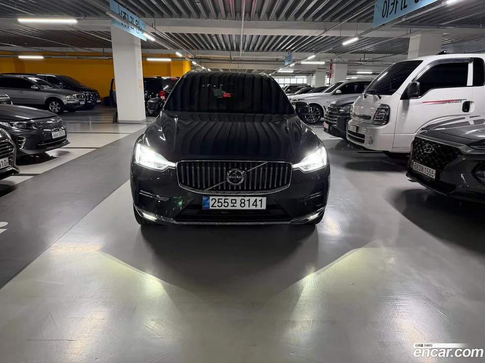 Volvo XC60 B6 2025 — миниатюра 3