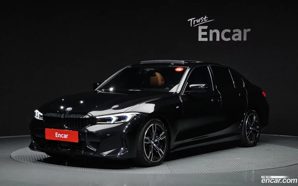 BMW 3 Series 320i M 2025 — photo 1, buy with delivery to Moscow