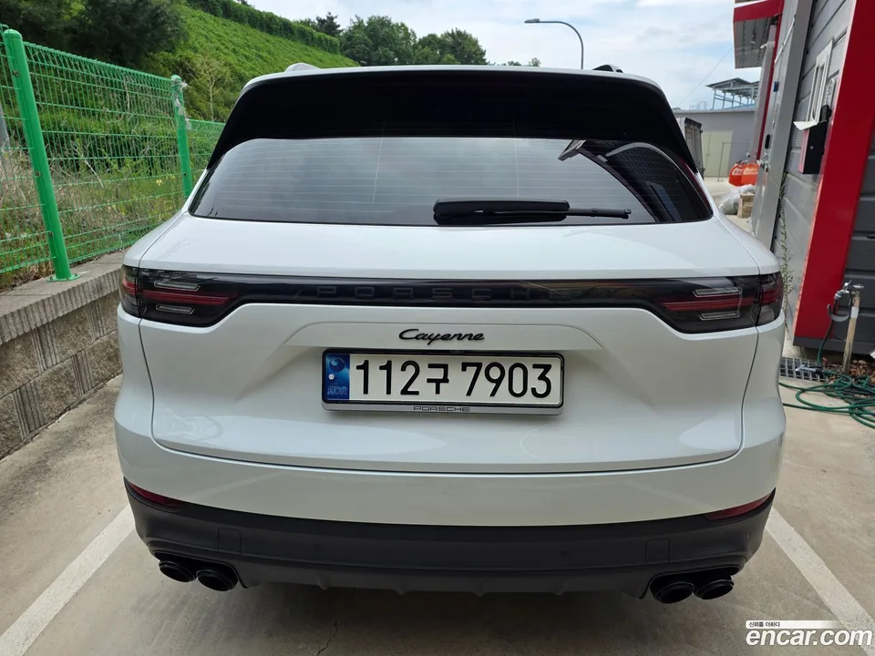 Porsche Cayenne 3.0 2022 — thumbnail 4