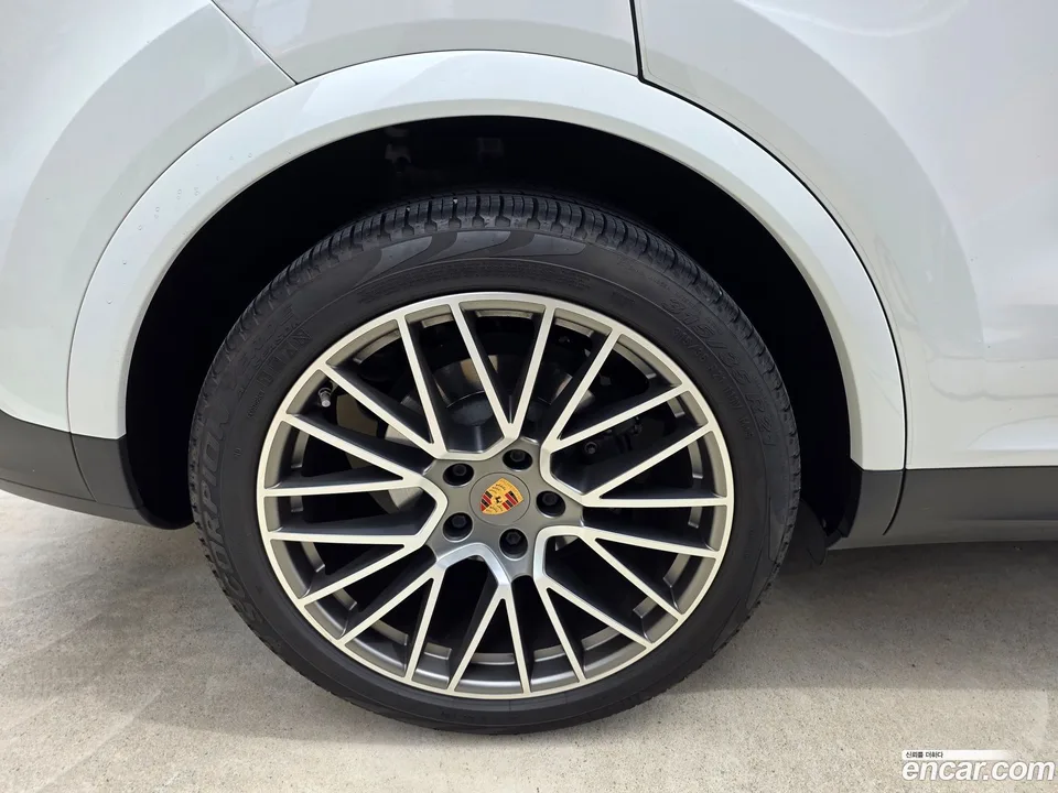 Porsche Cayenne 3.0 2022 — thumbnail 5