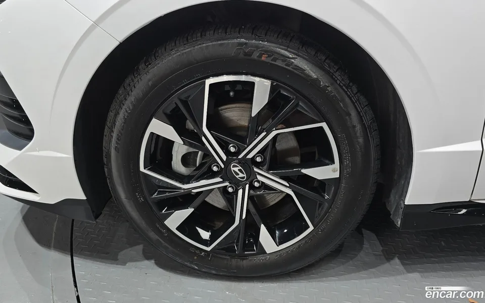 Hyundai Sonata The Edge 2.0 2023 — thumbnail 2
