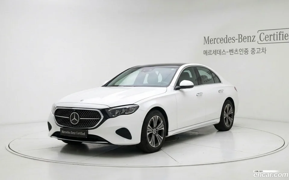 Mercedes-Benz E-Class E200 2025 — photo 1, buy with delivery to Moscow