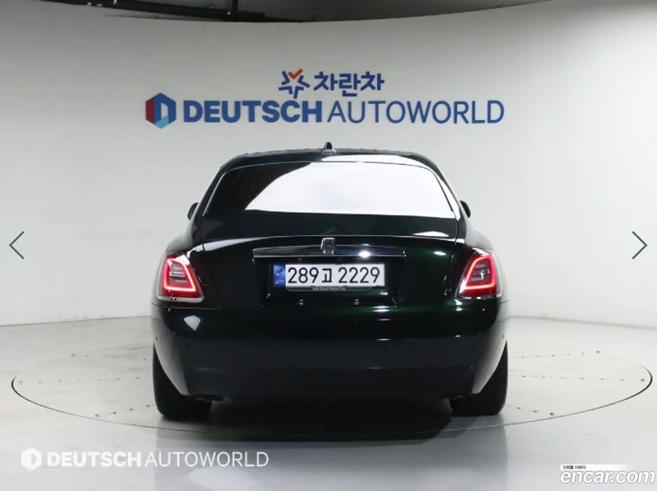 Rolls-Royce Ghost 6.7 V12 2022 — thumbnail 4