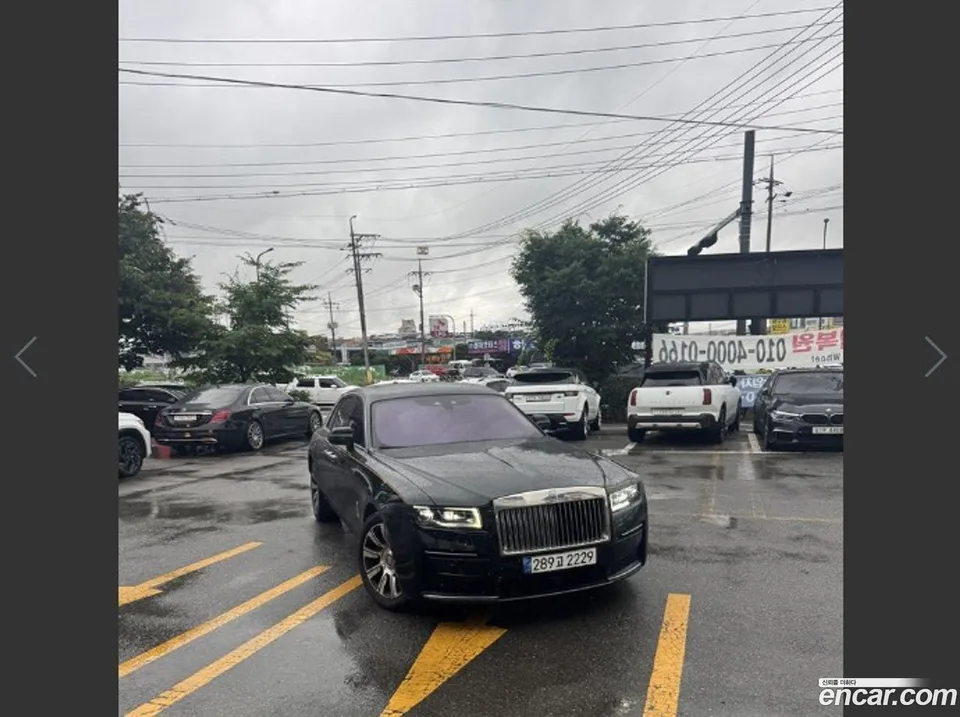 Rolls-Royce Ghost 6.7 V12 2022 — photo 1, buy with delivery to Moscow