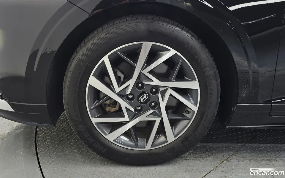 Hyundai Grandeur 3.5 2WD 2023 — thumbnail 2