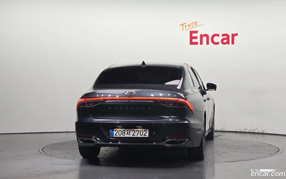 Hyundai Grandeur IG Hybrid 2022 — thumbnail 4