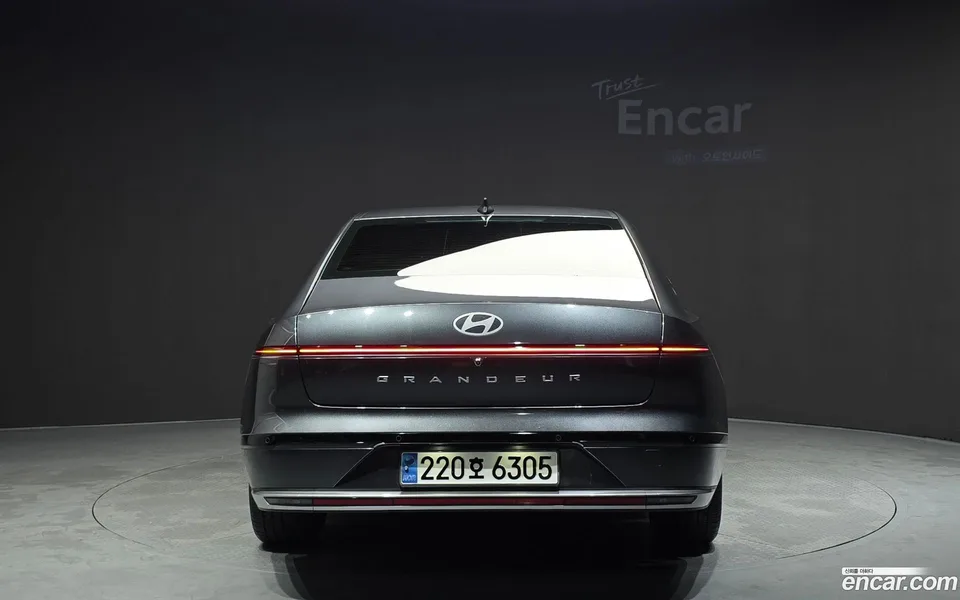 Hyundai Grandeur 2.5 2WD 2023 — thumbnail 4