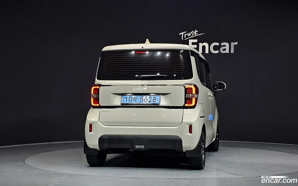 Kia Ray EV 2024 — thumbnail 4