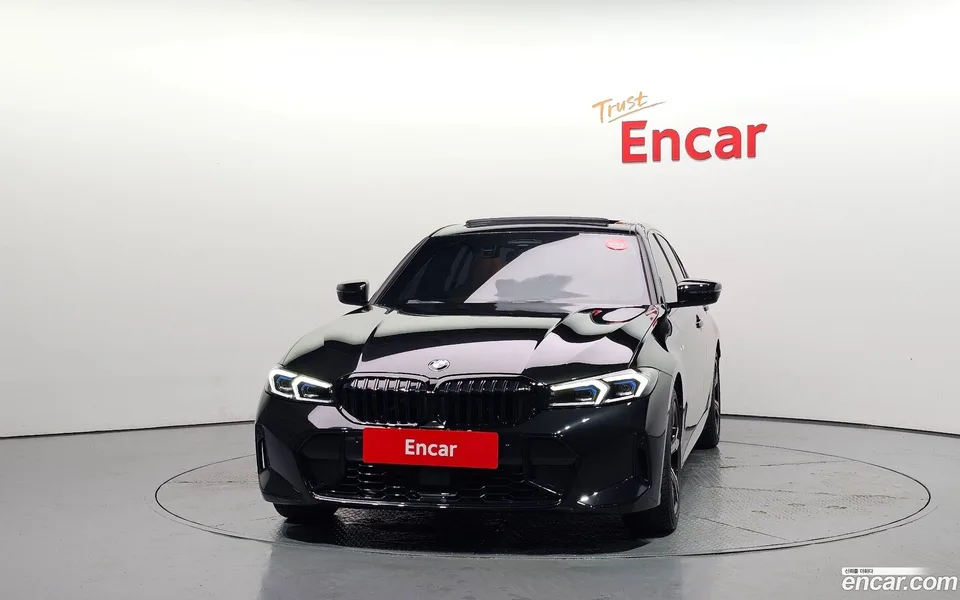 BMW 3 Series 320i M 2025 — thumbnail 3